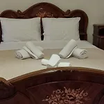 Nikol's